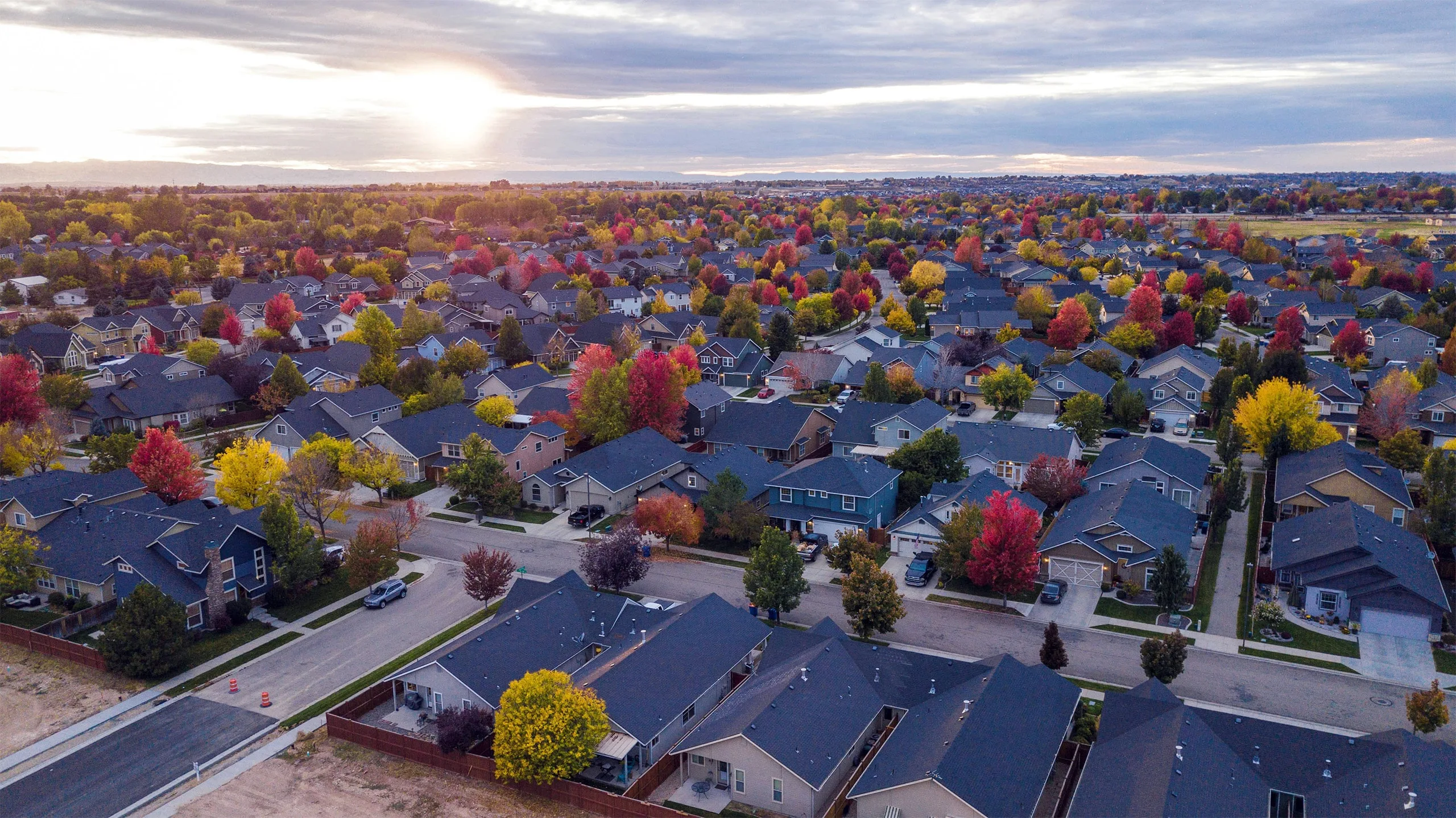 Tourism and Event Planning: How Seasonal Drone Photography Can Increase Visitors