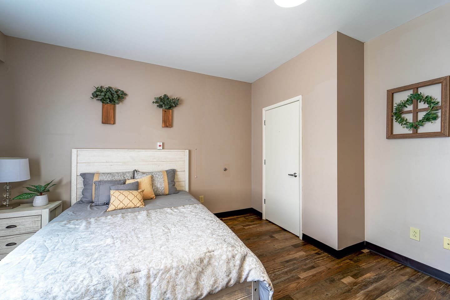 Commercial Real Estate Photography of Oak Hill Place Assisted Living