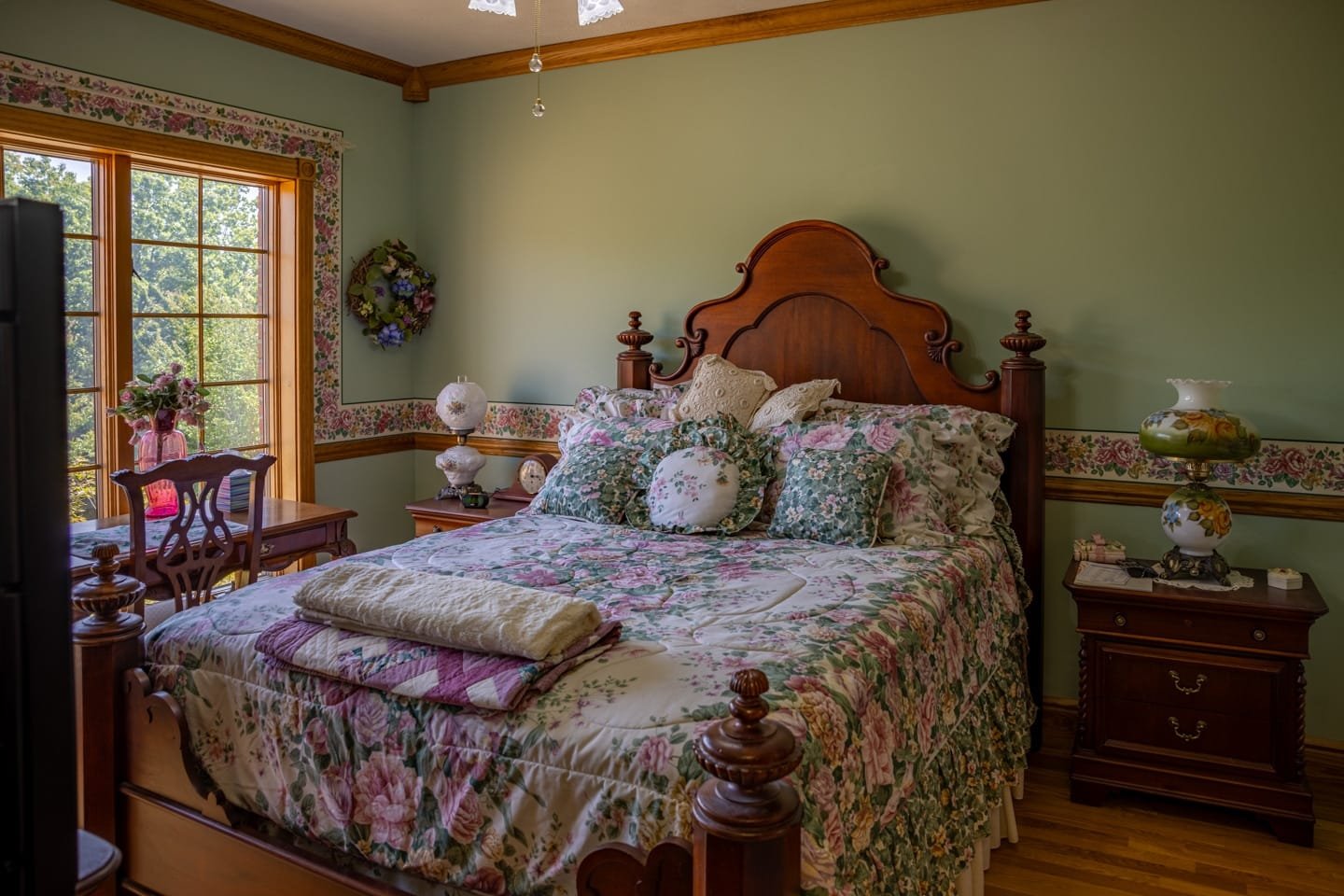 Interior photos of a residential real estate listing on Moriah Drive