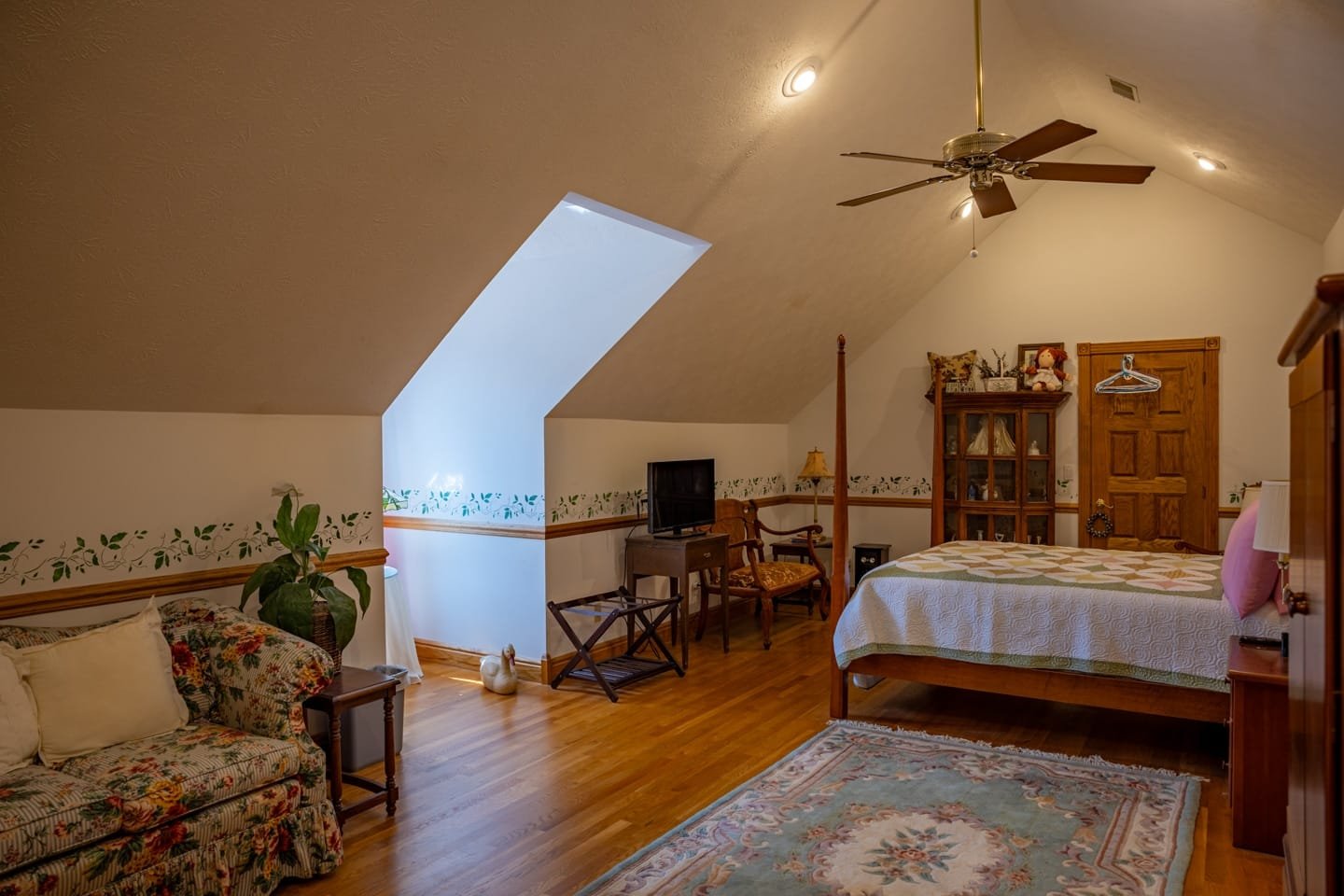 Interior photos of a residential real estate listing on Moriah Drive